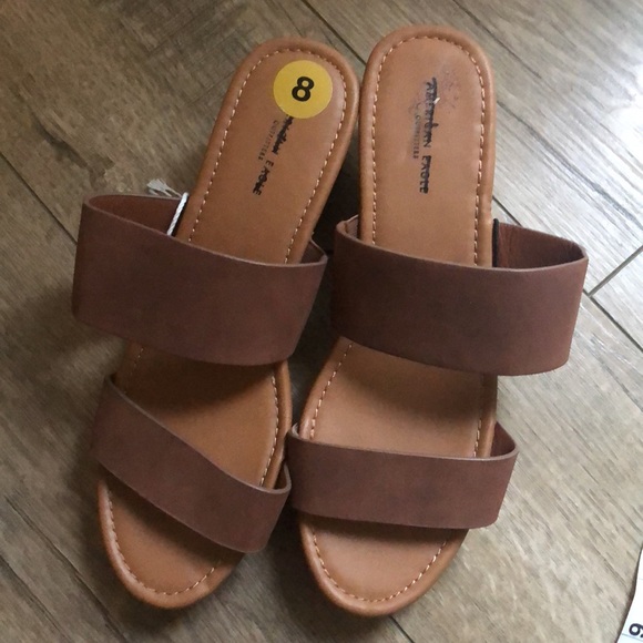NWT American Eagle Outfitters Platform Sandals Brown Size 8 - Picture 3 of 7